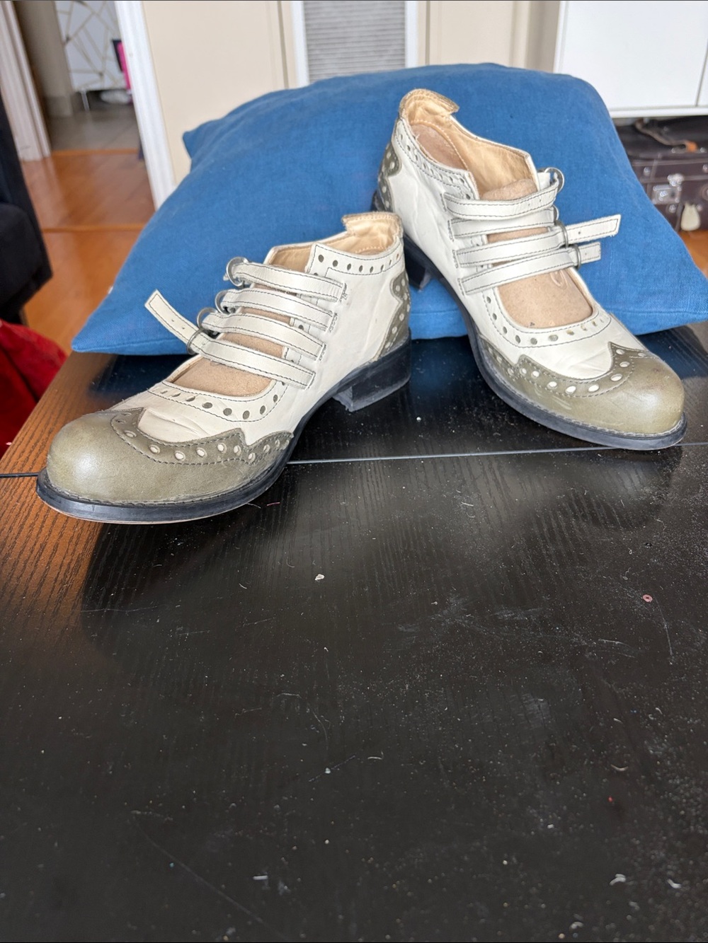 Fluevog Adrian's 9